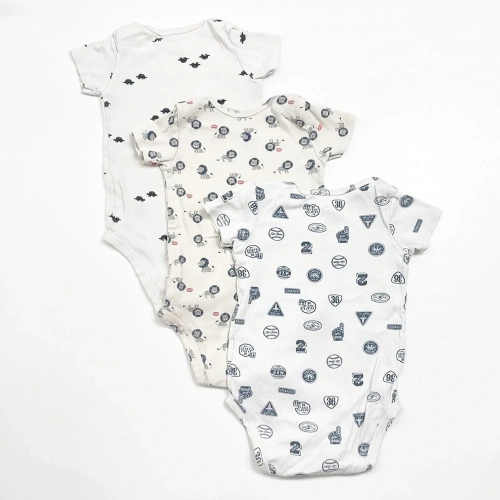 Carter's baby boys bodysuits